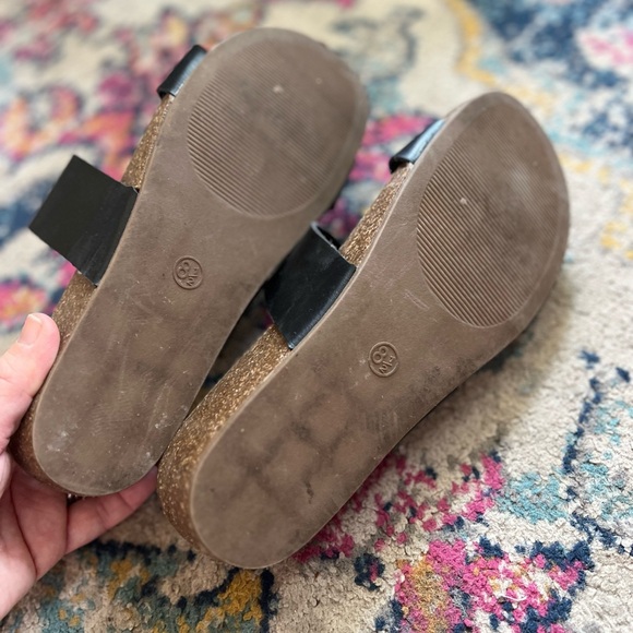 Universal Thread Wedge Slide - 8.5 - Picture 5 of 5